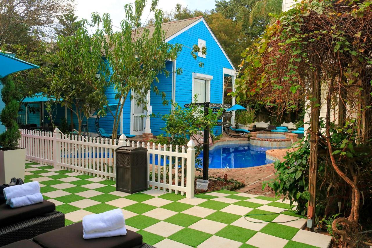 4 Bedroom - Sleeps 8! Best Location Next To Bourbon Street! Nova Orleães Exterior foto