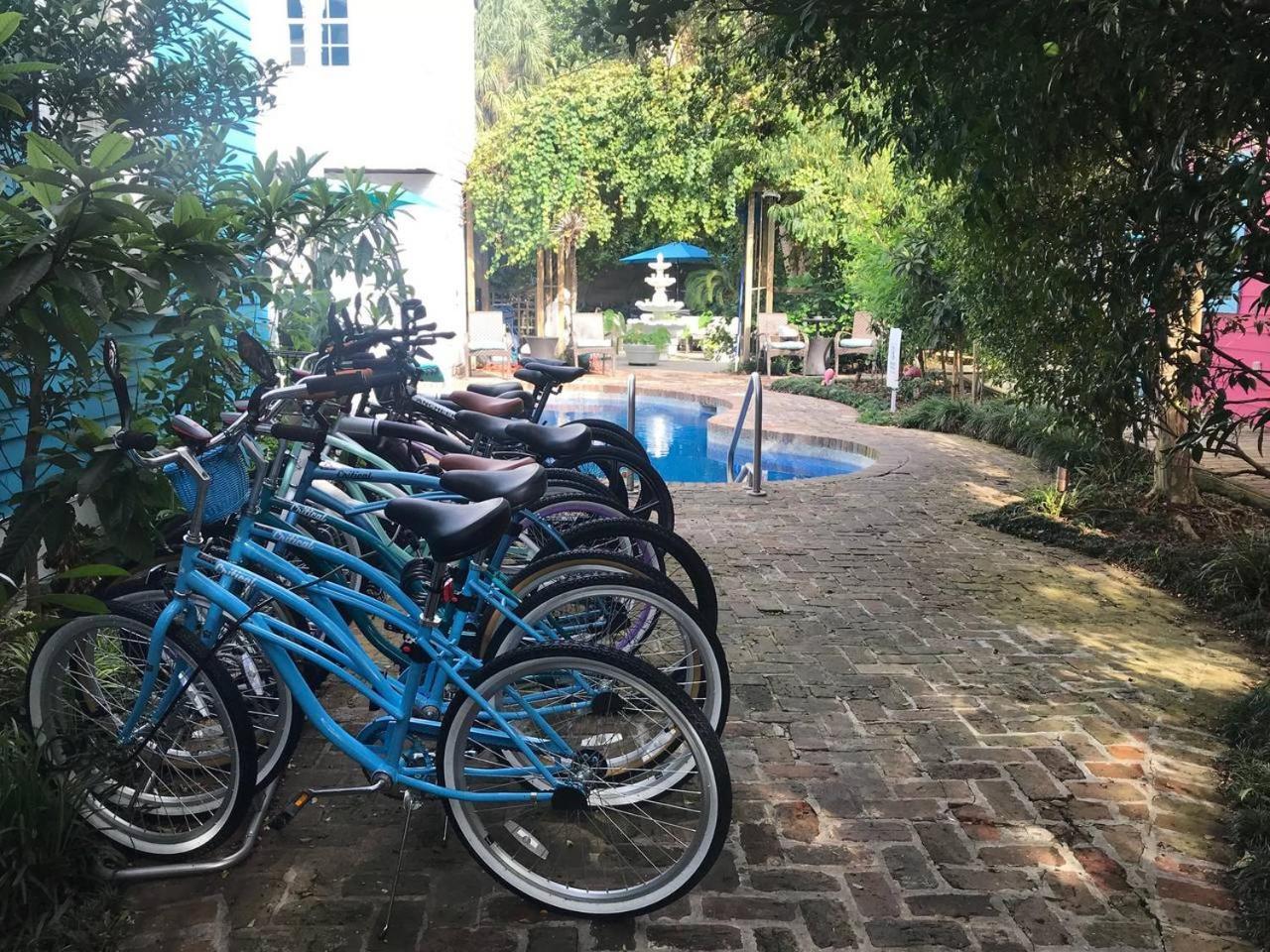 4 Bedroom - Sleeps 8! Best Location Next To Bourbon Street! Nova Orleães Exterior foto